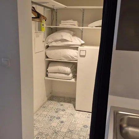 Modern French Canal St Martin Apartment *